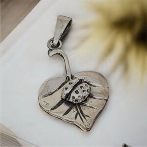 Vintage 3D 925 ladybug leaf charm pendant necklace fine jewelry
